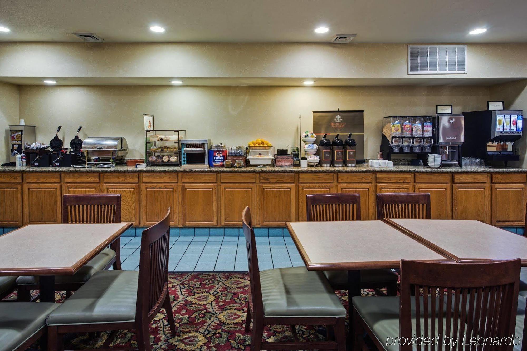 Holiday Inn Express And Suites Chicago West - St Charles By Ihg Saint Charles Exterior photo